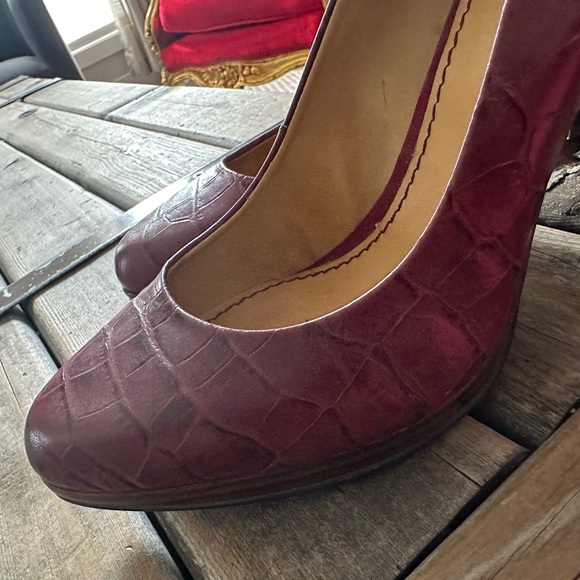 As new Nine West croc print heels - Picture 2 of 5